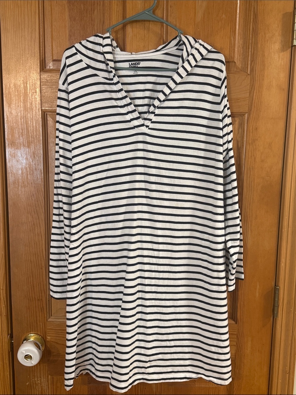 Lands end women’s striped hooded swim cover up size 1X (16W-18W).
